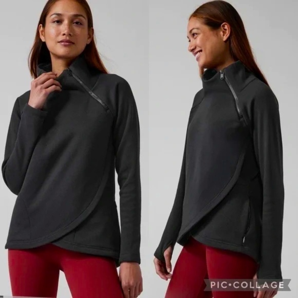 Women’s ATHLETA black cozy karma asymmetrical long sleeve pullover. Size Small